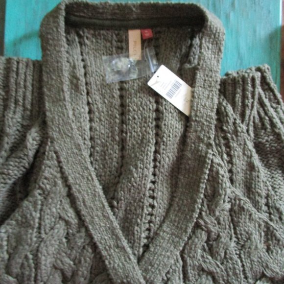 Pilcro Anthroplogie XL NWT Cable Knit Sweater Tank Vest Top Moss Green - Picture 6 of 6